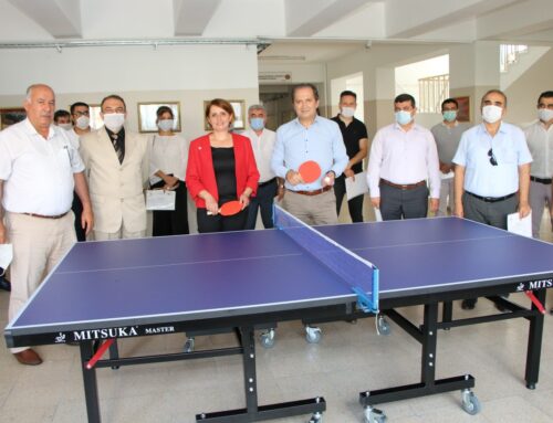 KAYSERİ İLİMİZDE SIFIR ATIK BELGESİ ALAN OKULLARA MASA TENİSİ VE SPOR MALZEMELERİ DAĞITILMIŞTIR.